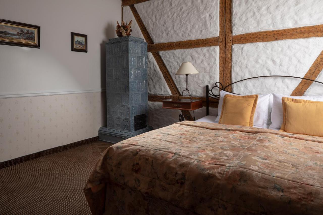Promenada Romantic Hotel カルロヴィ・ヴァリ エクステリア 写真
